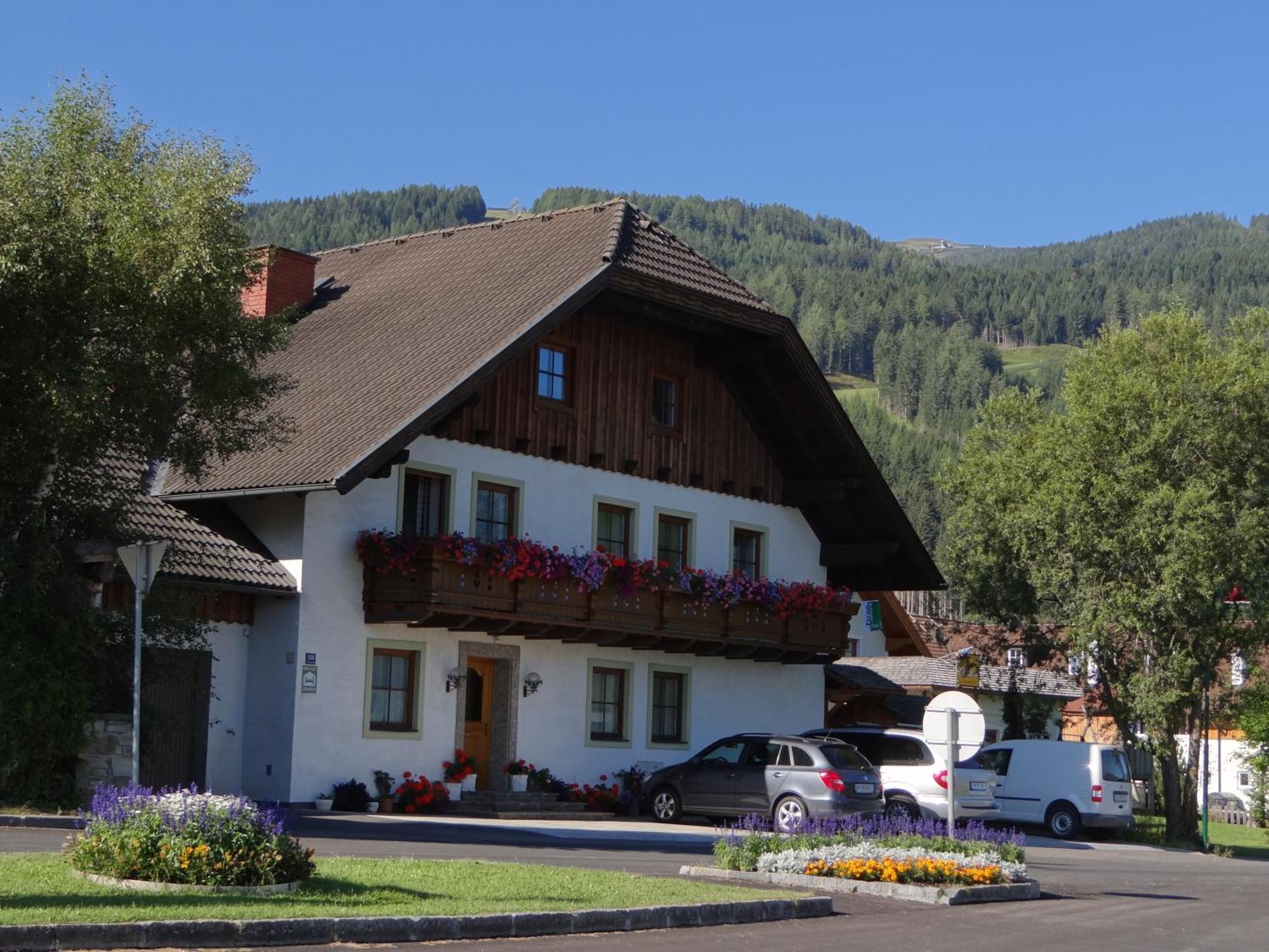 Appartamento Haus Edelweiss Sankt Margarethen im Lungau Esterno foto