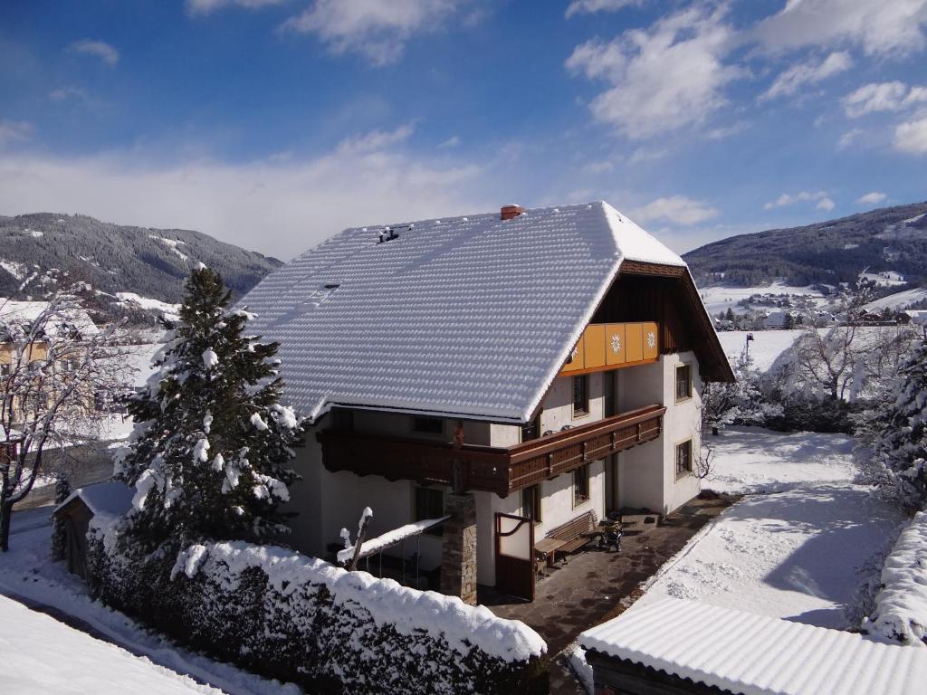 Appartamento Haus Edelweiss Sankt Margarethen im Lungau Esterno foto