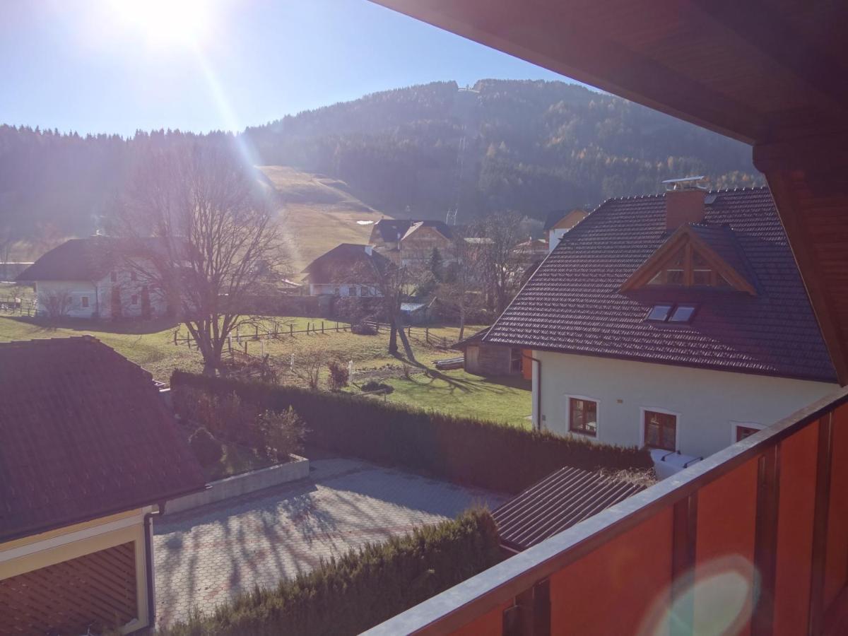 Appartamento Haus Edelweiss Sankt Margarethen im Lungau Esterno foto